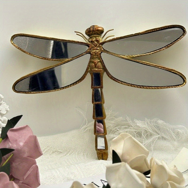 Victorian Golden European Dragonfly Wall Decor - Resin Glass Lens Inlaid Pendant Suitable for, Bedroom, Reception - Retro Natural Patterns, European with Glass Lens Accent for Home Decoration, Multi- Hanging Ornament