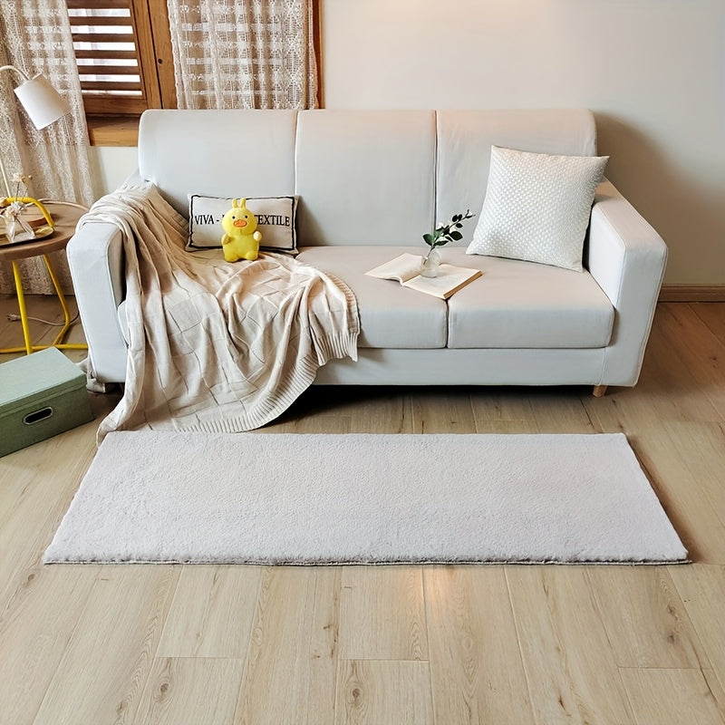 1pc Plush Floor Mat, Fluffy and Soft Oval Rug, Plush Carpet Suitable for Living Room and Bedroom, Machine Washable Polyester Fiber, Durable and Luxurious Home Decor