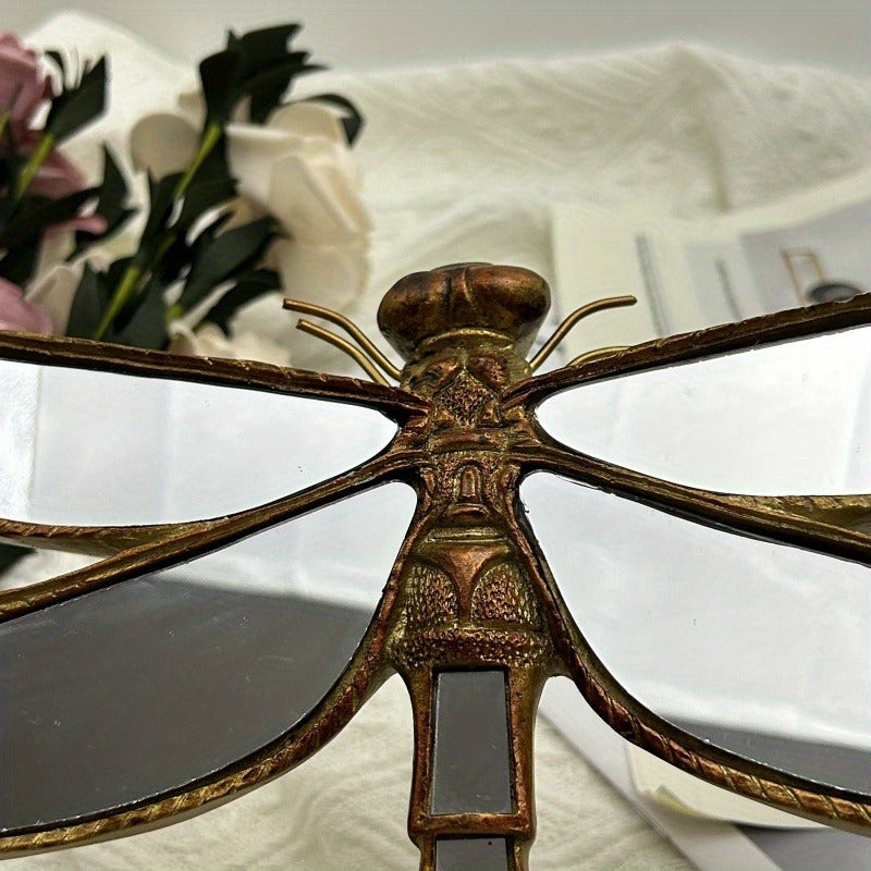 Victorian Golden European Dragonfly Wall Decor - Resin Glass Lens Inlaid Pendant Suitable for, Bedroom, Reception - Retro Natural Patterns, European with Glass Lens Accent for Home Decoration, Multi- Hanging Ornament