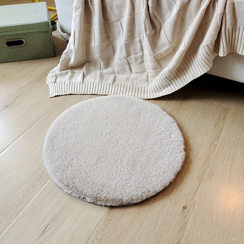 1pc Plush Floor Mat, Fluffy and Soft Oval Rug, Plush Carpet Suitable for Living Room and Bedroom, Machine Washable Polyester Fiber, Durable and Luxurious Home Decor